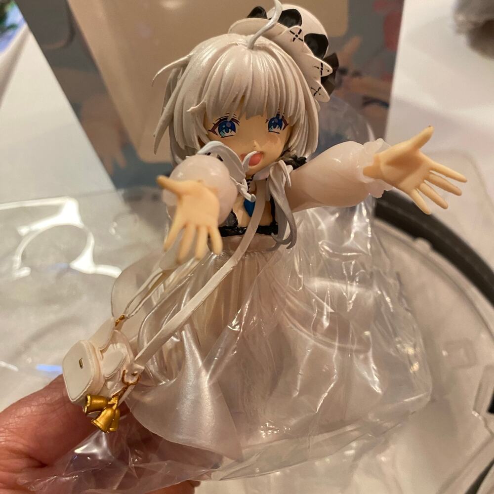 Azur Lane Little Illustrious Figure